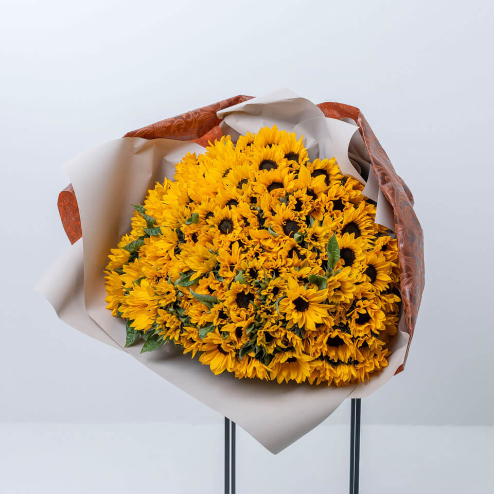 ひまわり108本の花束 | 広島花屋オンラインショップ花将