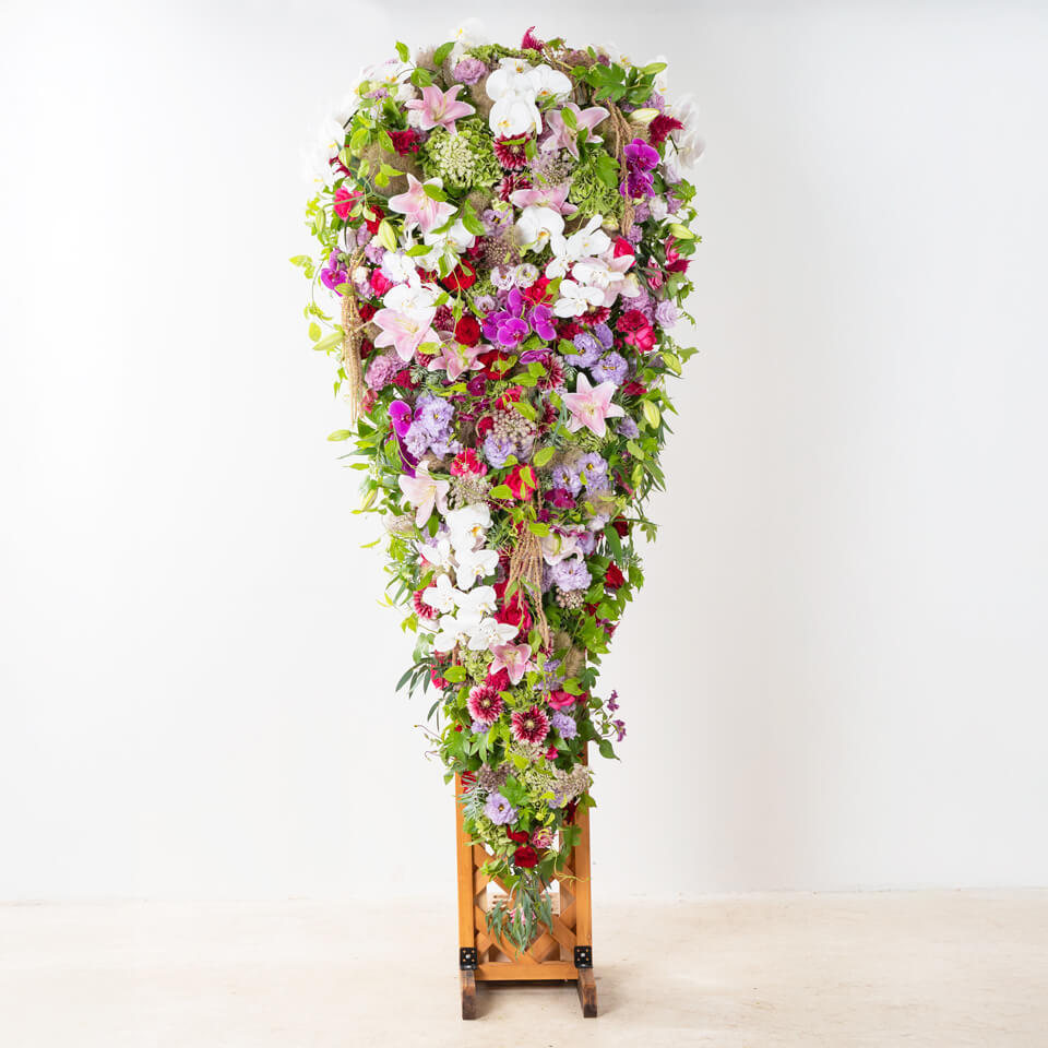 豪華ティアドロップスタンド花 | 広島花屋オンラインショップ花将