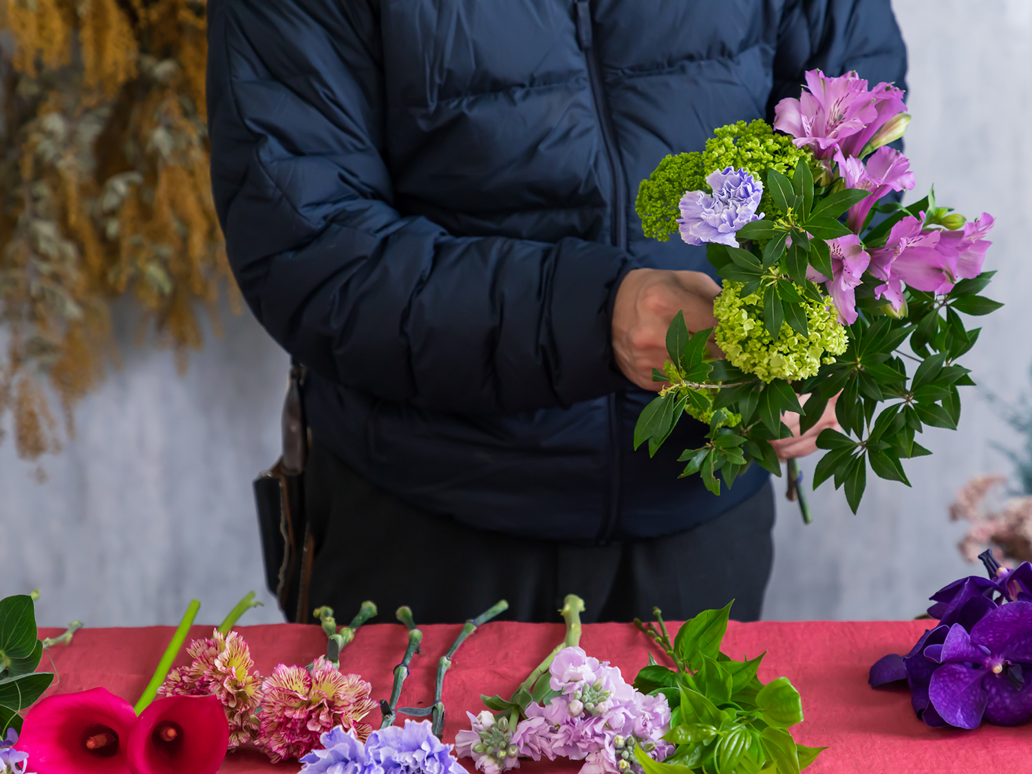 花束作成画像